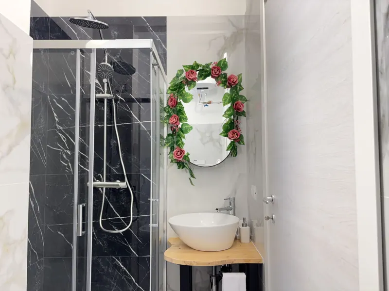 Lavabo e specchio